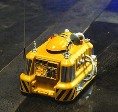 ファイル:Scrubb Droid.jpg