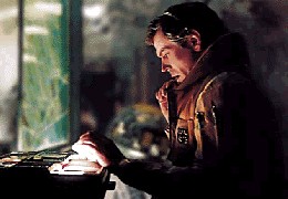 ファイル:Wyron Serper.jpg